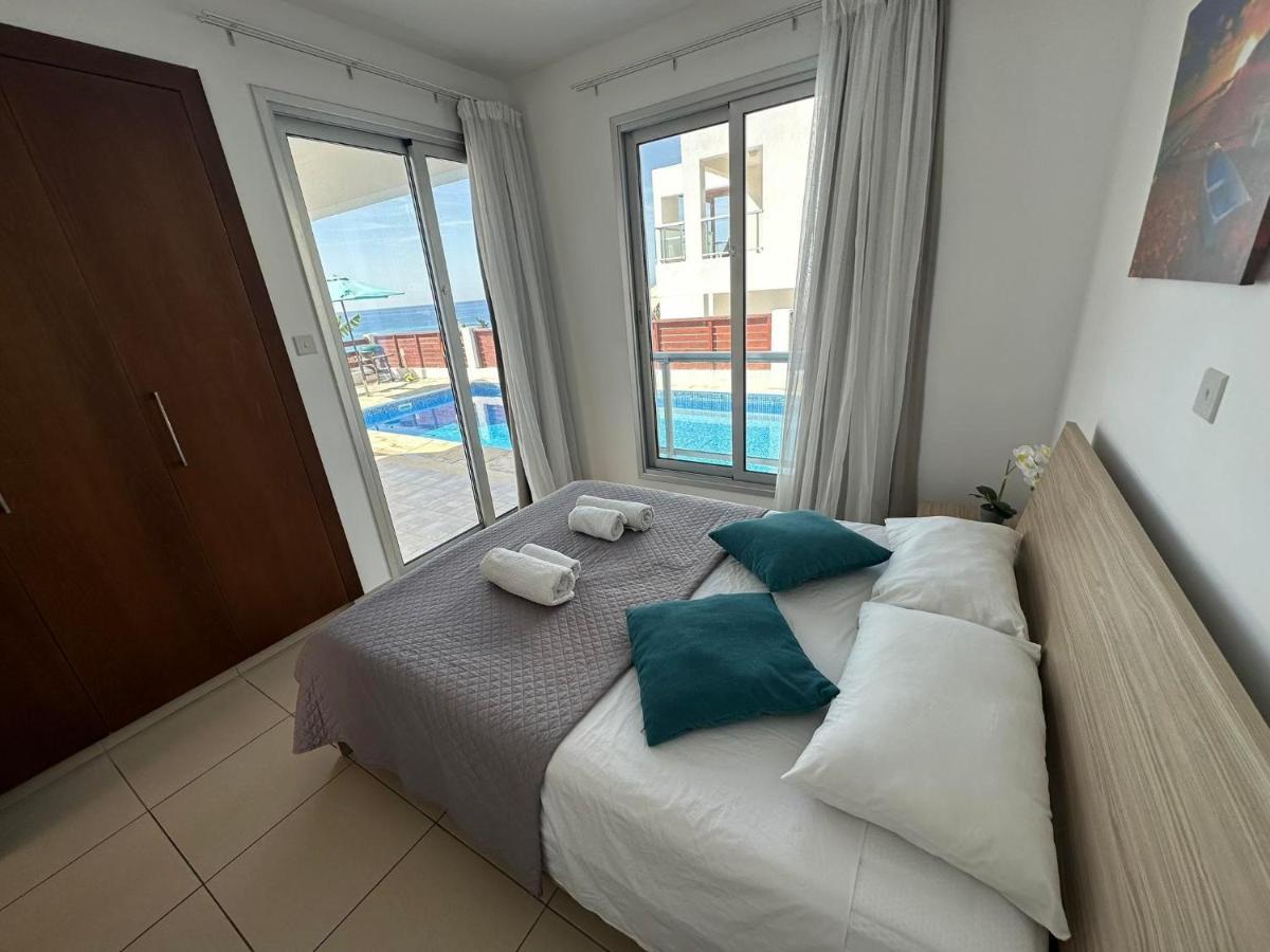 Villa Aqua Sunrise 1Km From Beach With Sea Views Коръл бей Екстериор снимка