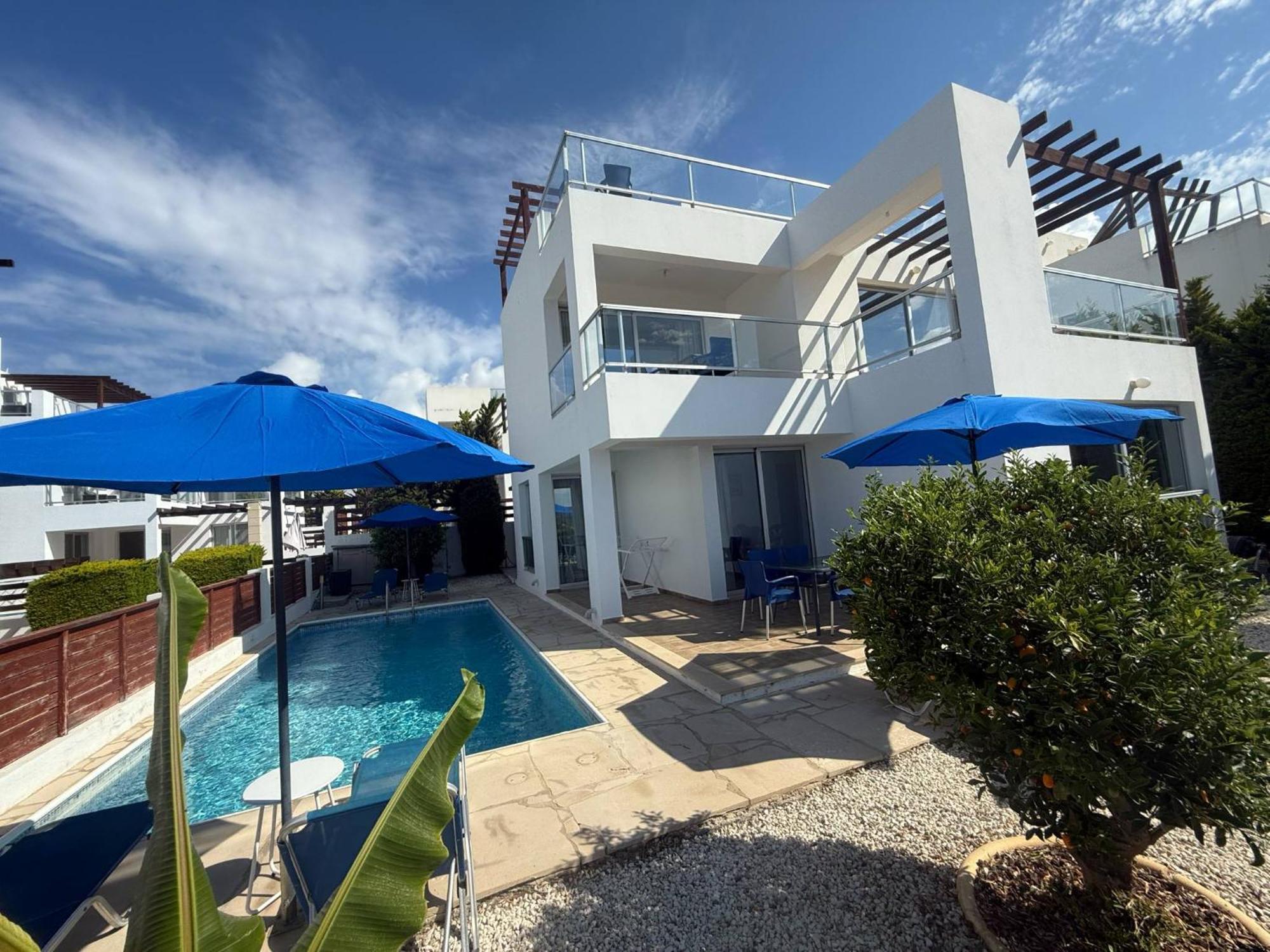 Villa Aqua Sunrise 1Km From Beach With Sea Views Коръл бей Екстериор снимка